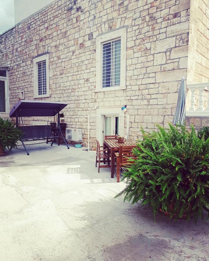 Dimora Dalia - Puglia Mia Apartments Monopoli Eksteriør billede